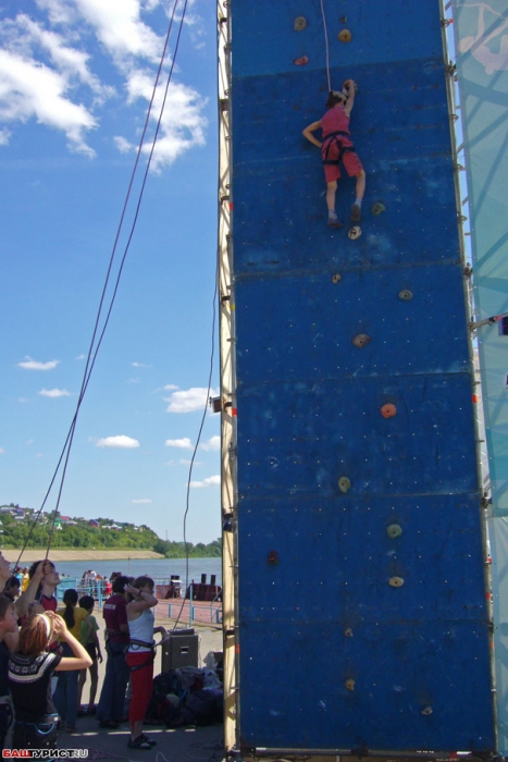 Скалодром Набережная Монумента Дружбы Уфа